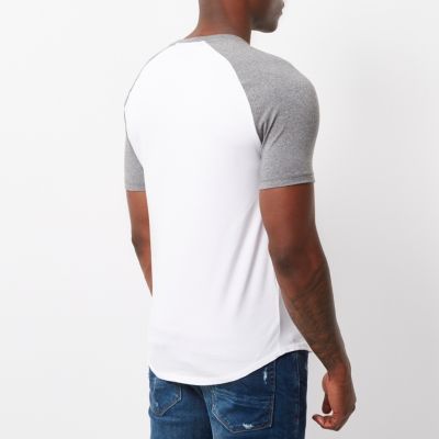 White muscle fit raglan T-shirt